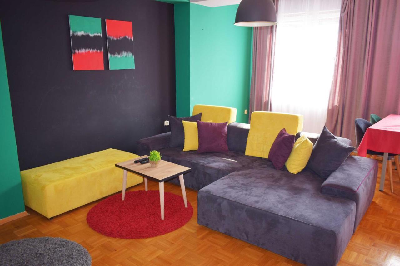 Mickitos Hostel & Apartments Skopje Zewnętrze zdjęcie